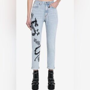 Disney Light Blue Jeans with Black Dragon Design Mulan Mushu Mom Jeans Denim